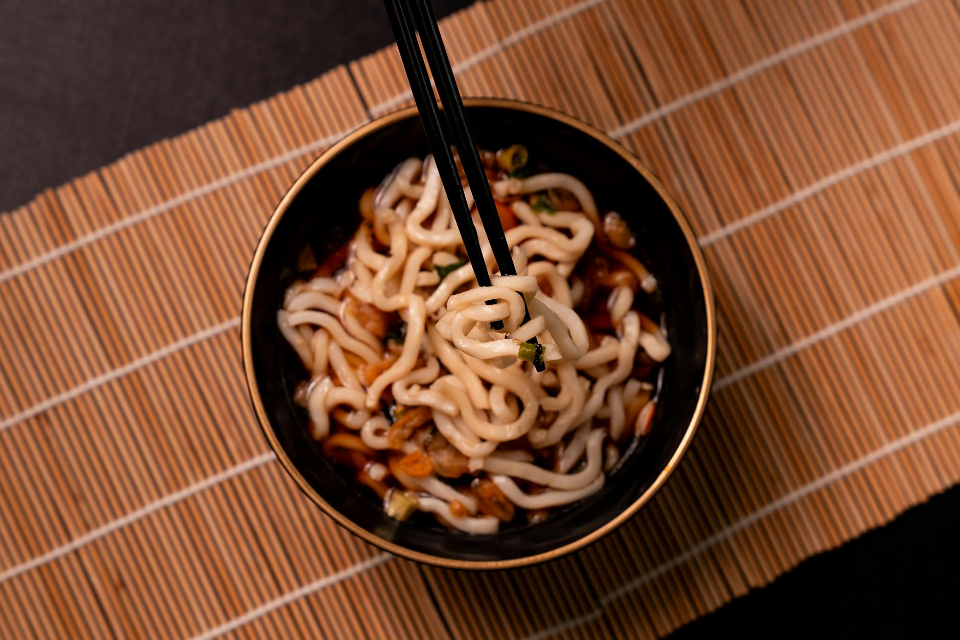Udon noodle bowl cheap eats Tokyo
