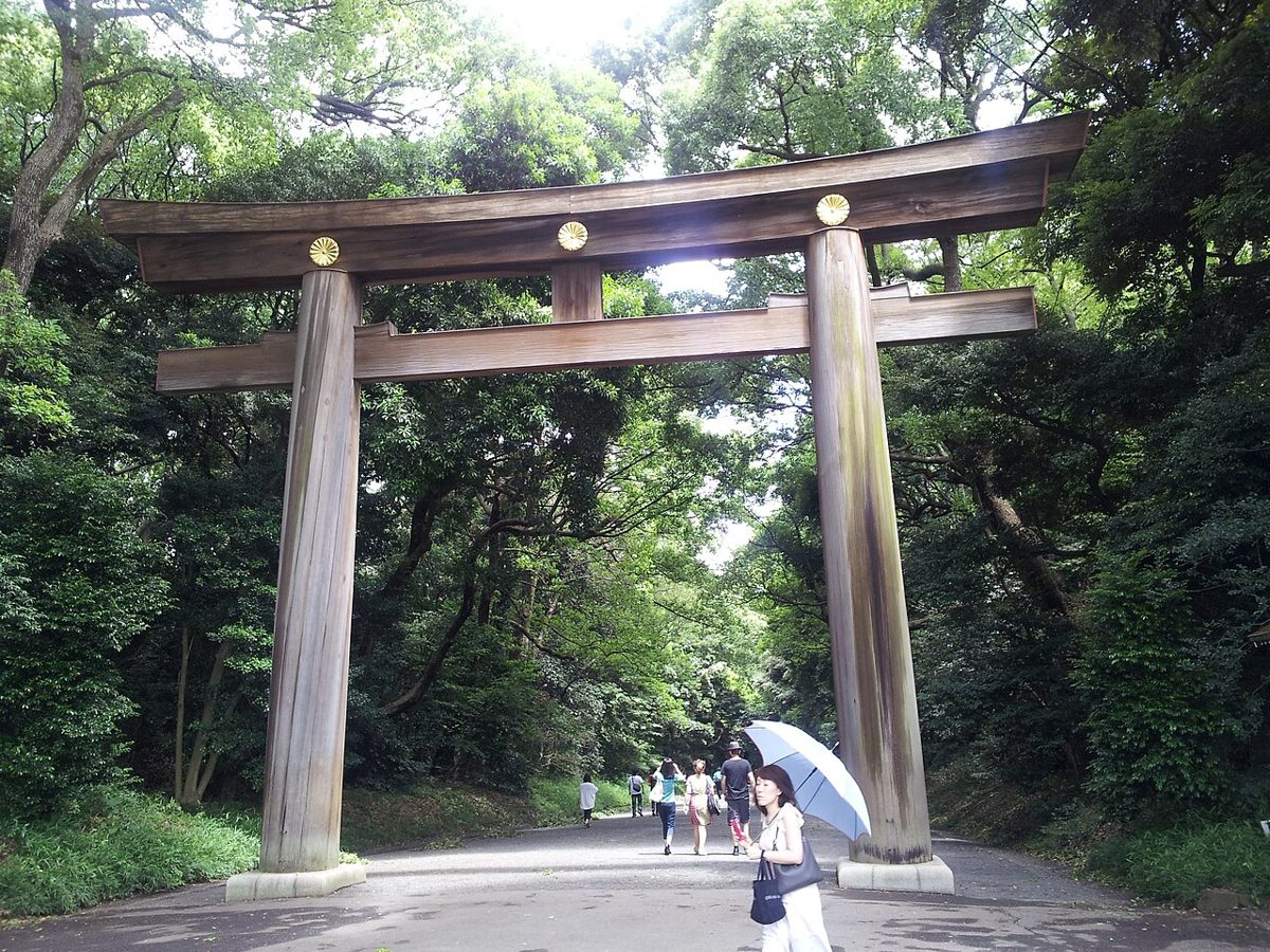 Large wooden torii gate at Meiji Jingu shrine