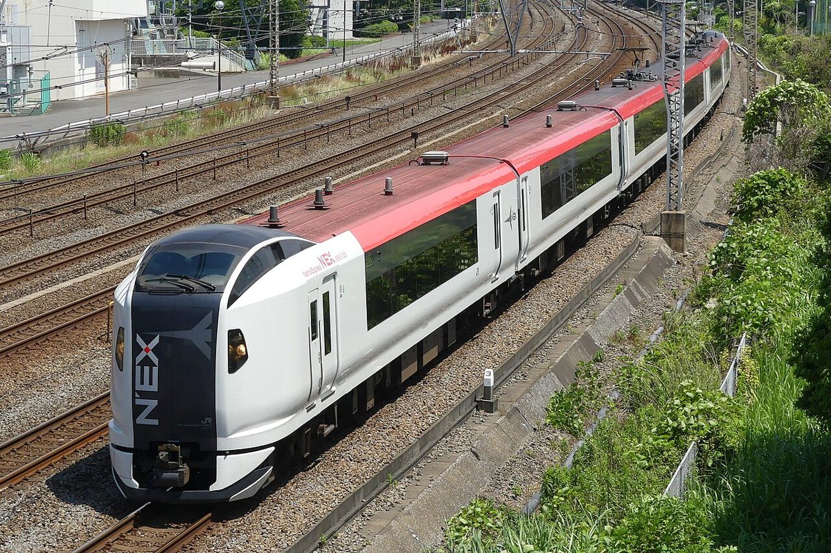 Narita Express N'EX train