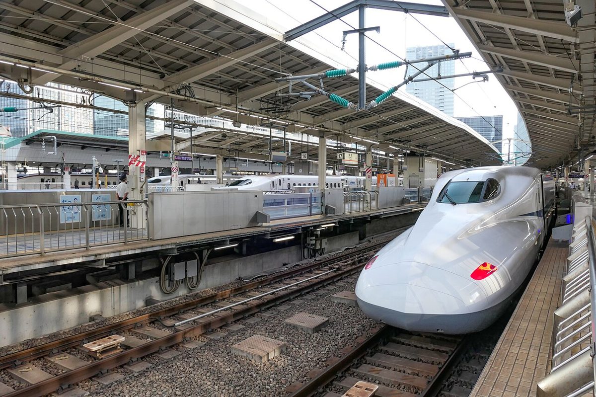 Shinkansen bullet train at Tokyo Station