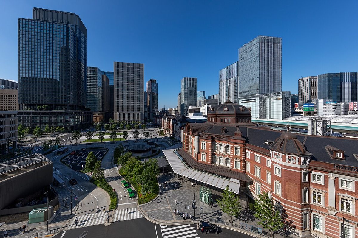 Red-brick Marunouchi facade of Tokyo Station